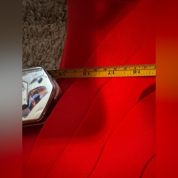 Chic Asymmetrical Red Ruffle Dress - Picture 5 of 7